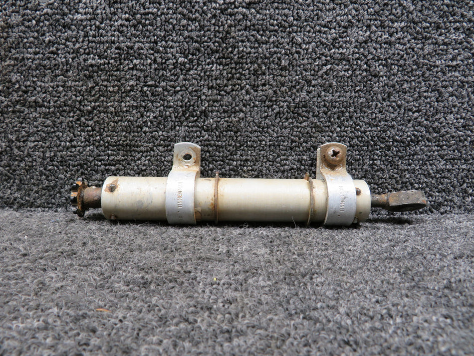 1260074-1 Cessna 152 Elevator Trim Tab Actuator Assembly (Rusted Rod)