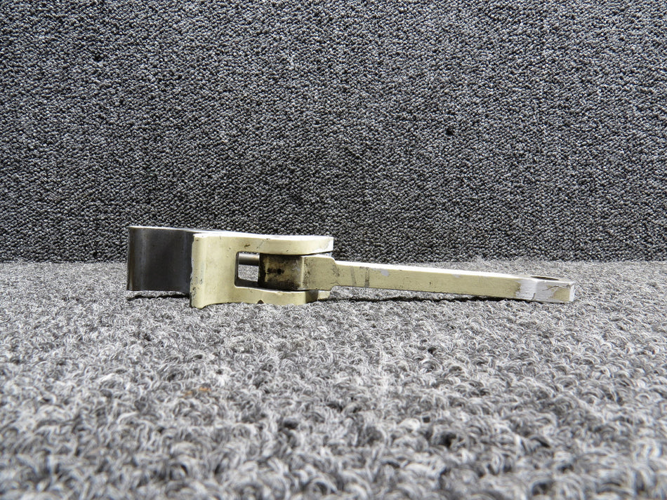 50-810338-3 Beechcraft KA-B100 Main Landing Gear Down Lock Hook and Link