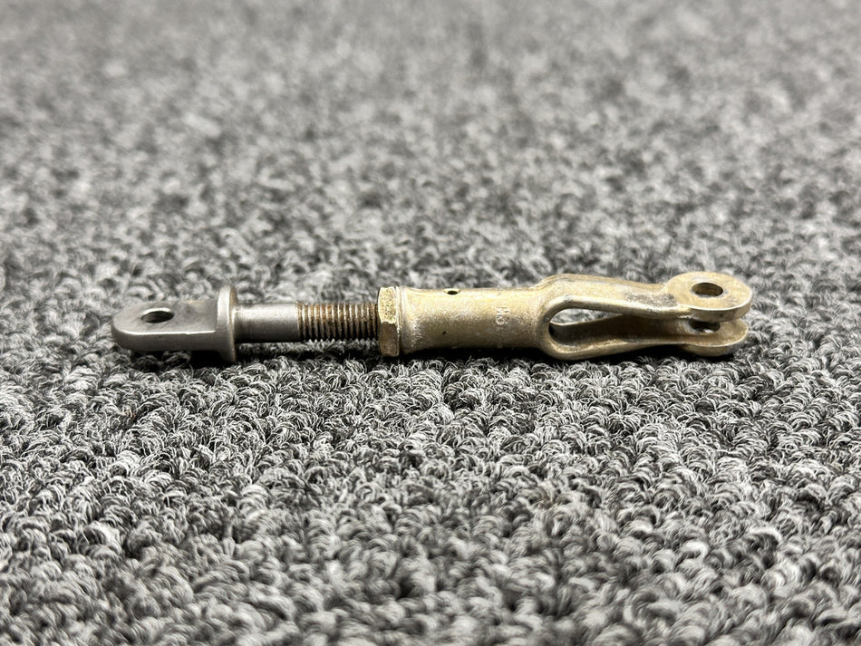 5111516-2 Cessna 340A Cabin Door Link Aft