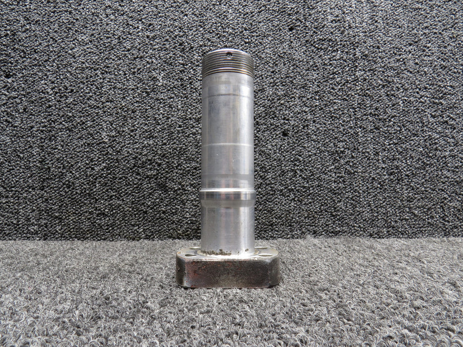 0541124-1 Cessna 172 Main Landing Gear Axle (Aluminum) (Minor Rust)