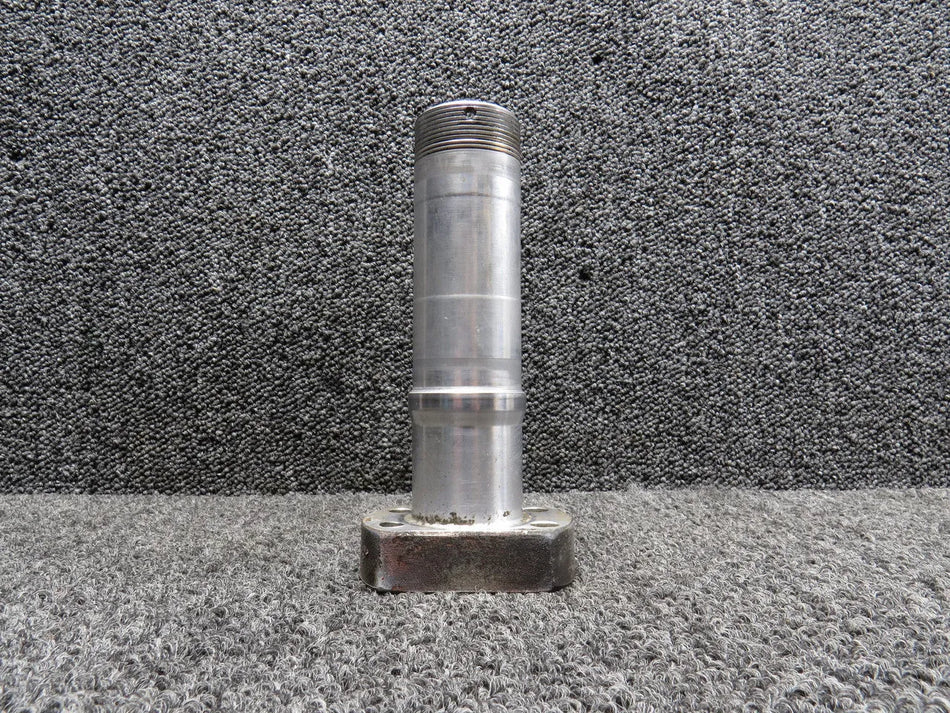 0541124-1 Cessna 172 Main Landing Gear Axle (Aluminum) (Minor Rust)