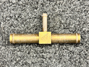 1K30-8-8-4 Cessna 340A Vacuum System Fitting