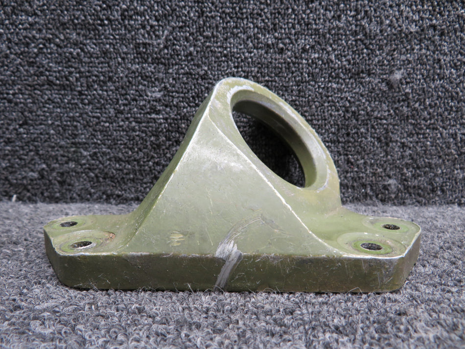 0851203-13 Cessna 414 Engine Mount Fitting Aft LH