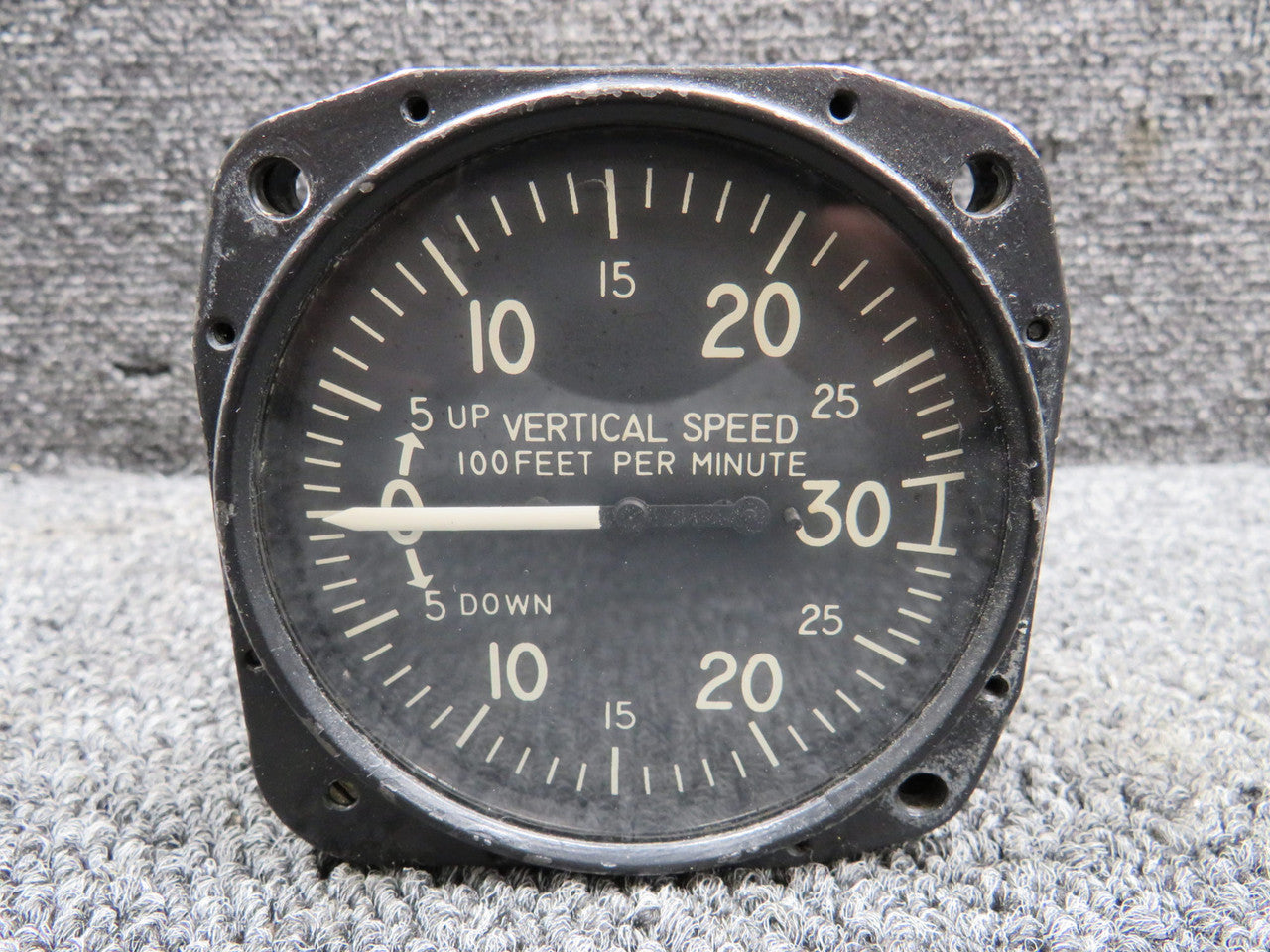 Aページ　012 639K-03 (Alt: R-1003) Kollsman Type C-2 Vertical Speed Indicator