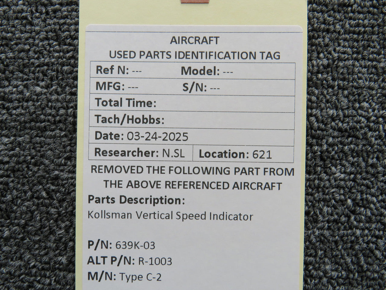 639K-03 (Alt: R-1003) Kollsman Type C-2 Vertical Speed Indicator