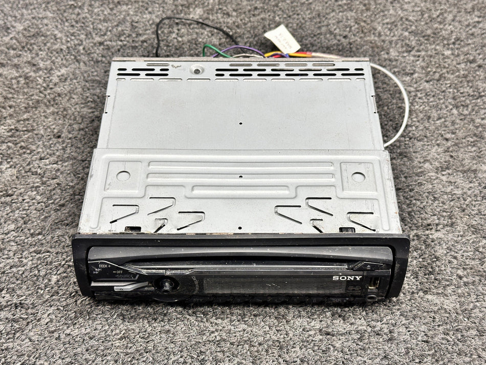 CDX-GT40UW Sony AM-FM Compact CD Disc Player Radio (12V)