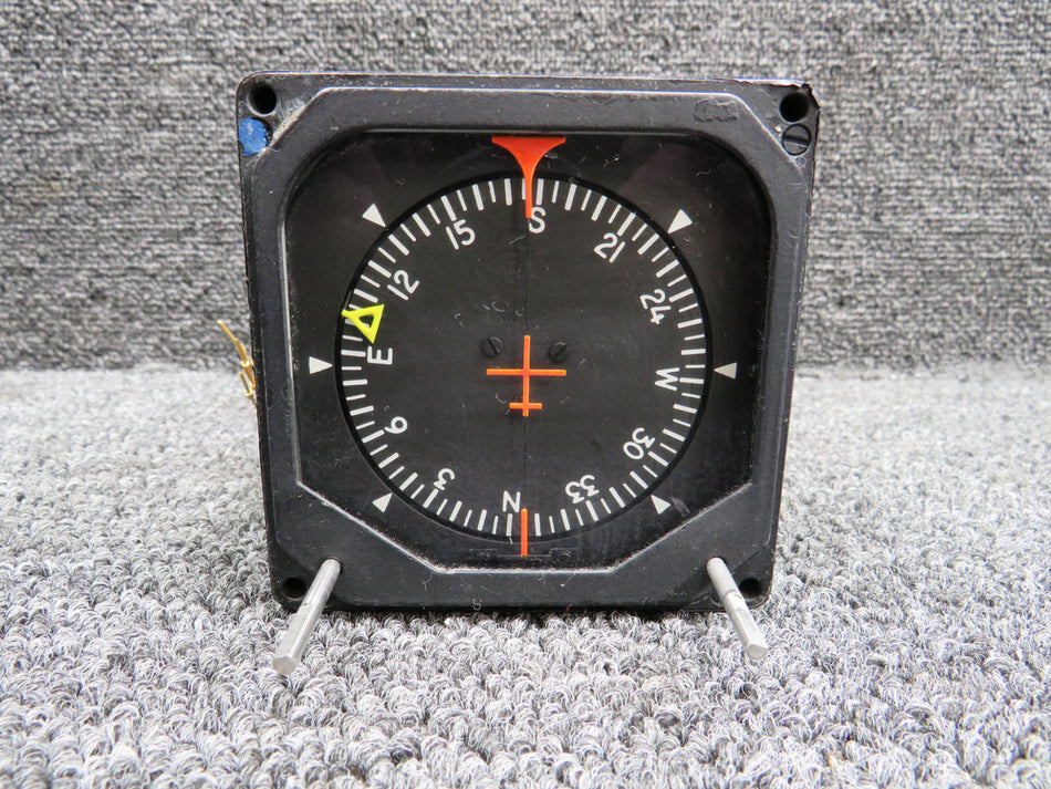 1U262-015-5 Sigma-Tek 4000C-6 Directional Gyro (Missing Knobs)