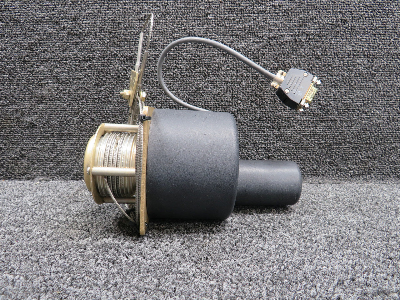 ancページ 0108-1-P5 S-Tec Pitch Servo Assembly with Cables – BAS Part Sales