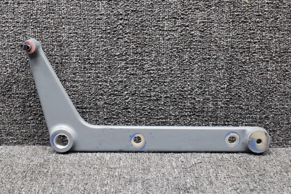 0514060-1 Cessna T210L Articulating Recline Middle Seat Pivot Bracket LH
