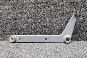 0514060-2 Cessna T210L Articulating Recline Middle Seat Pivot Bracket RH
