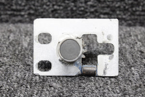 0711694-16 Cessna T210L Cabin Door Clutch RH