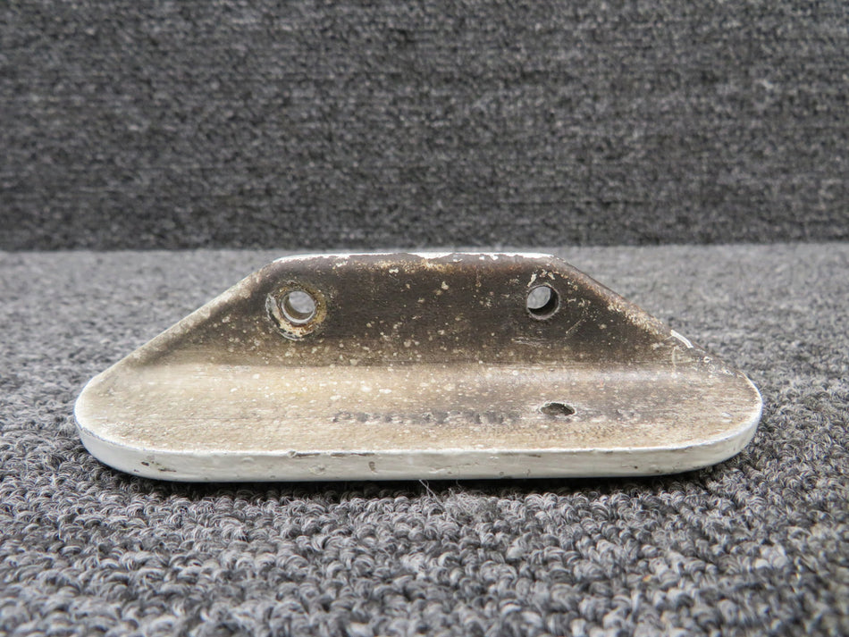 0541211-1 (Cast: 0541211-495) Cessna 172P Main Gear Step