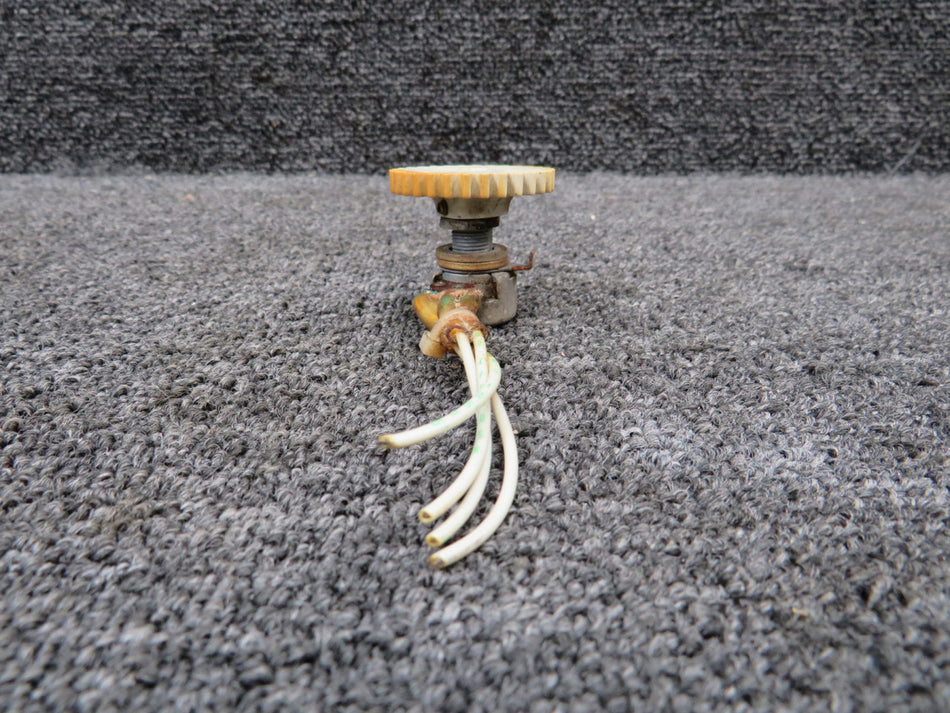 VW-1KSPB (Alt: 235826) Switch with Knob (Rust on Switch)