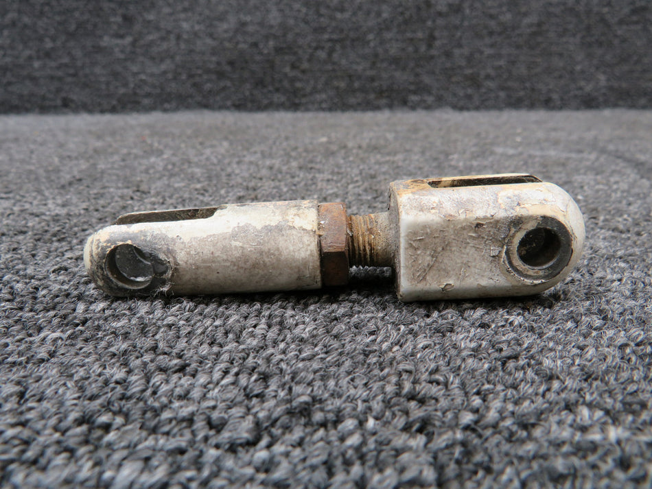 115-810075-1, 115-810075-3 Beech 200 Main Gear Door Link Clevis Barrel and Bolt