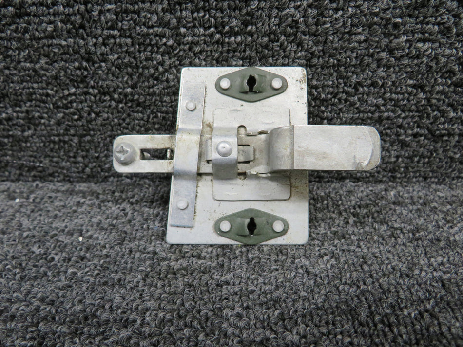 0411590-1 Cessna 172E Cabin Door Thumb Latch Assembly (Minus Knob)