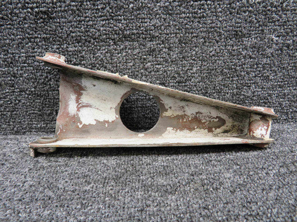 13074-002 Piper PA28-180 Nose Wheel Upper Torque Link (Rusted)