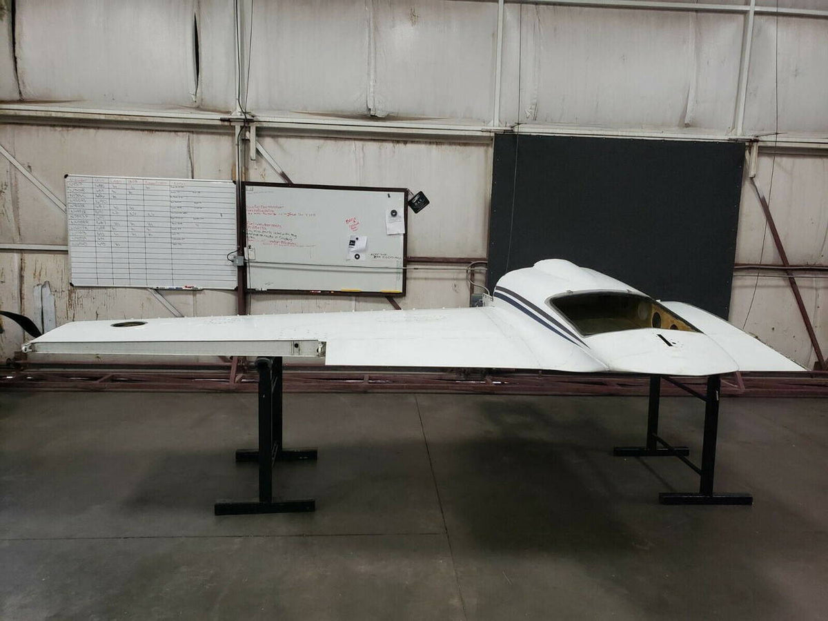 Cessna 421B Wing Assy LH W/ De-Ice Boot BAS Part Sales | Airplane Parts