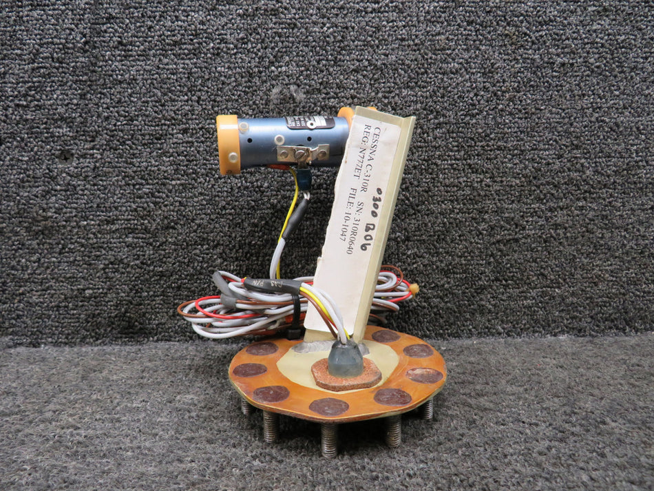 PAA700-13 (Alt: 9910082-8) CAS Fuel Probe Assembly with Mount