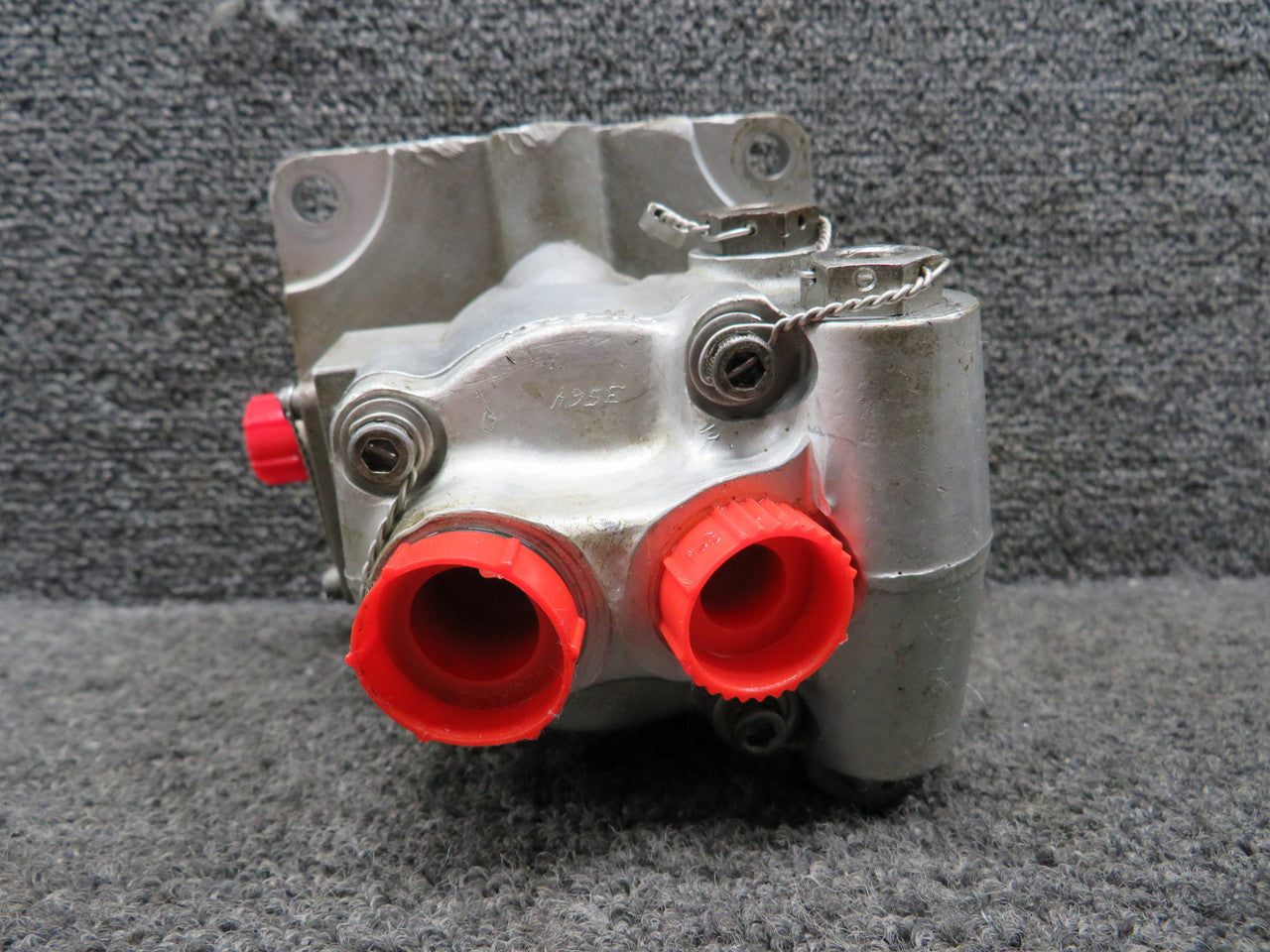 65078-01 (Alt: 6600301-3) Abex Corp AP09V-8-01 Hydraulic Pump