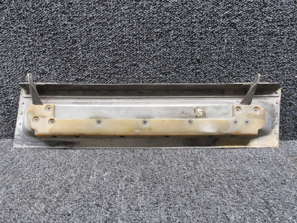 010A-32673-002 Mitsubishi MU2B-20 RH MLG FWD Door Assembly