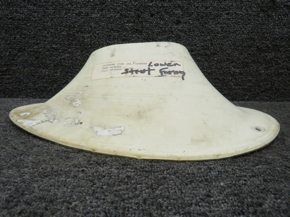 0522150-2 (Use: 0522150-2-D70) Cessna 172B Lower Strut Fairing RH