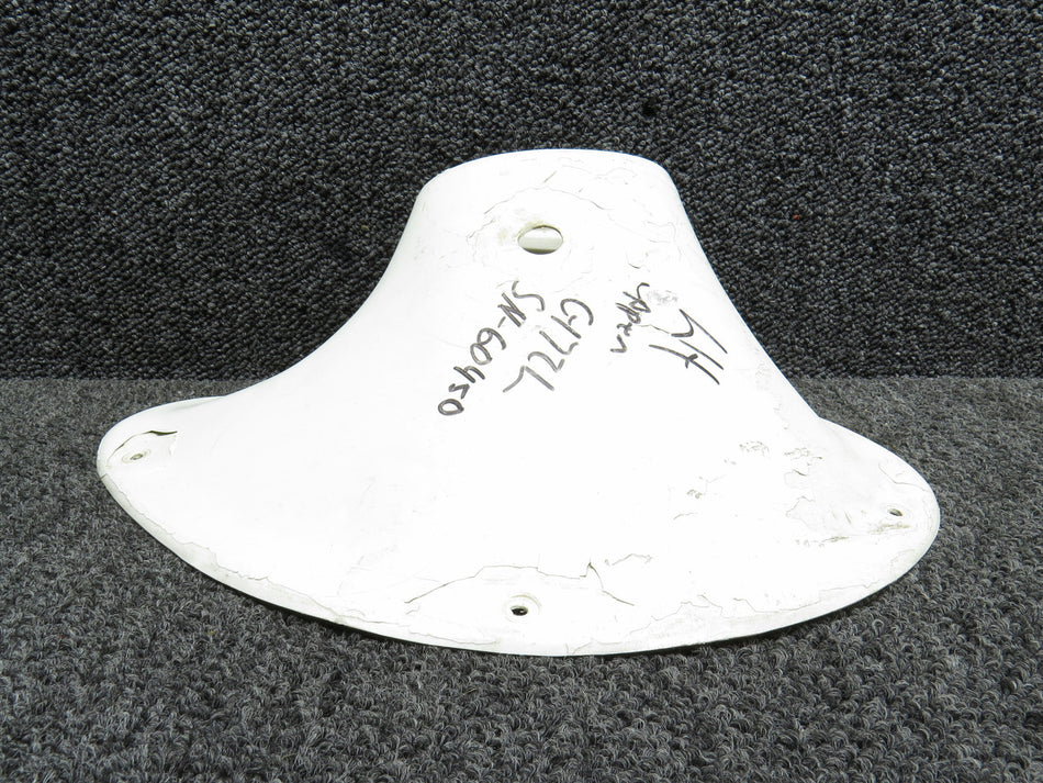 0523047-1 Cessna 172M Wing Strut Fairing Upper LH