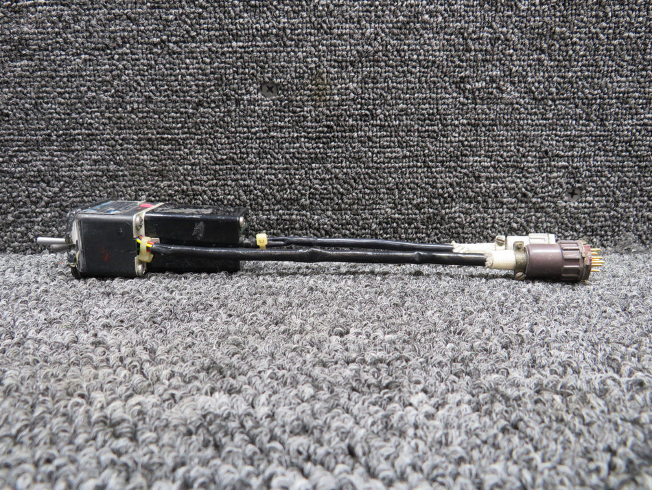 071-1242-06 King Radio KA-51B Slaving Accessory 28V (Damaged Ear)