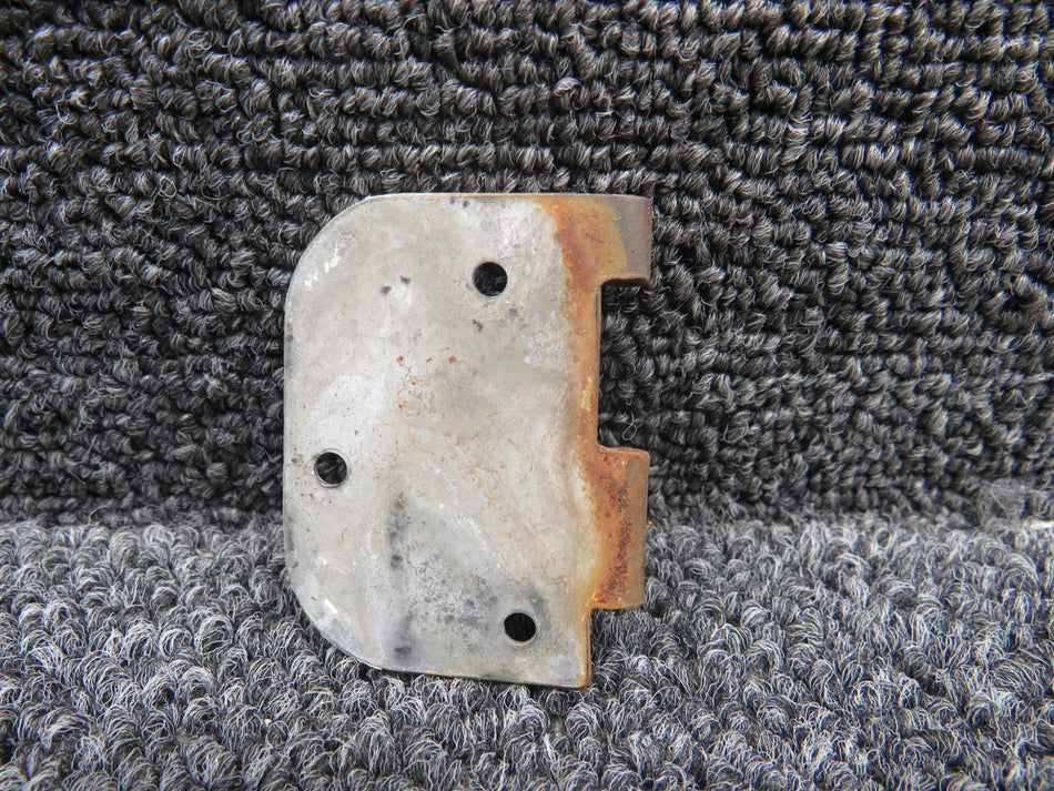 0511239-2 Cessna 172 Cabin Door Lower Hinge Half Forward RH