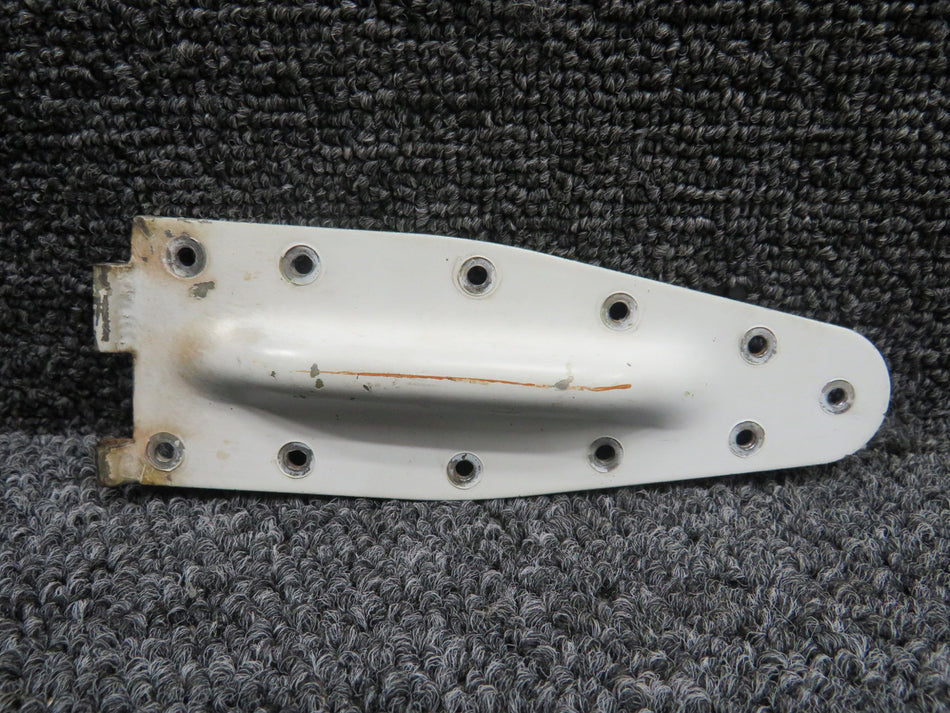 0517019-4 Cessna 172P Cabin Door Lower Hinge Aft RH