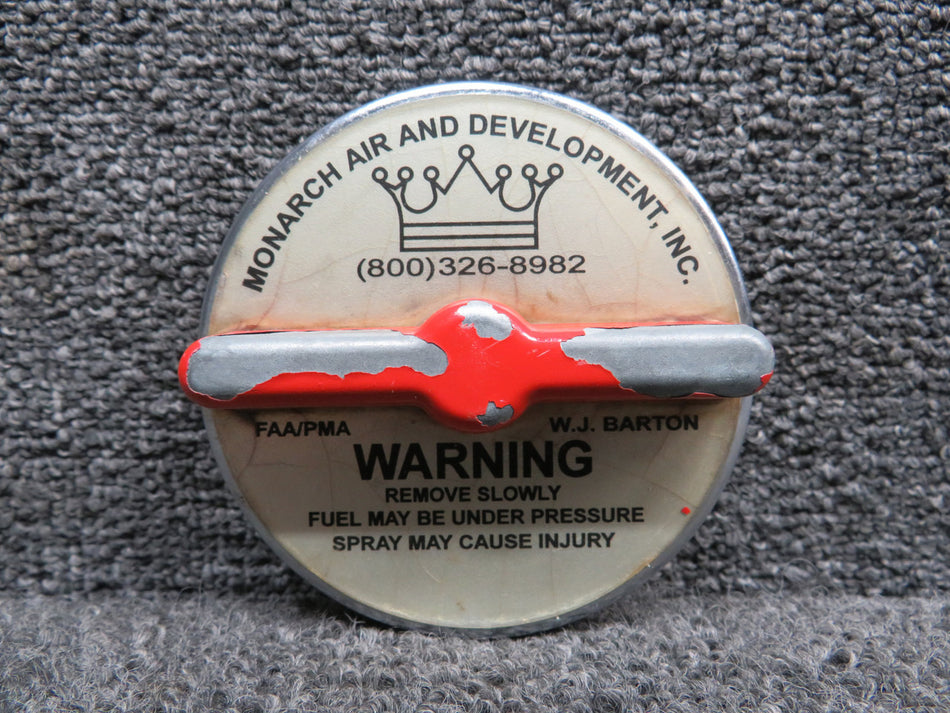 0716128-24 (Alt: C156003-0101) Cessna 172D Monarch Fuel Cap