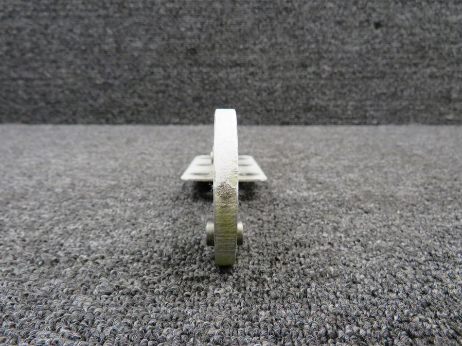 41611-003, 41612-004 Piper PA-31-350 Nose Gear Door Aft Hinge