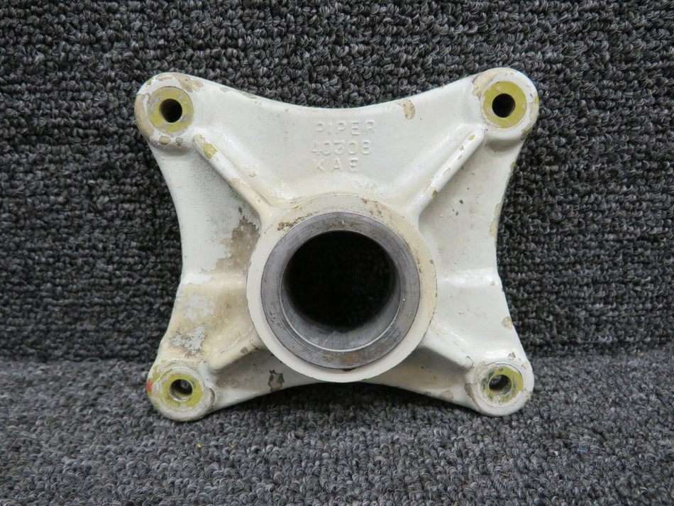 40294-000 (Cast: 40308) Piper PA-31-350 Main Gear Side Brace Fitting Aft