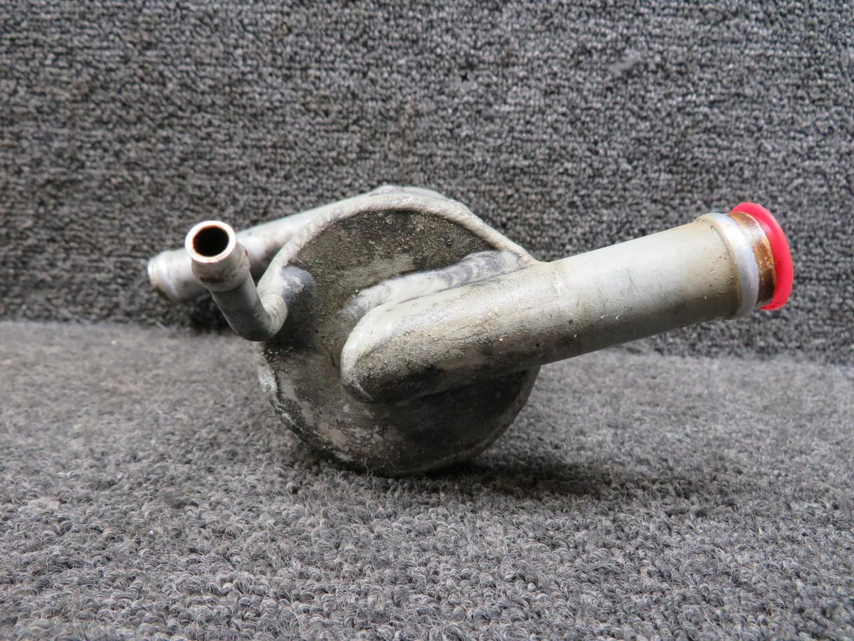 Cessna Aircraft Parts 0850456-1 Cessna 310J Breather Line Oil Separator