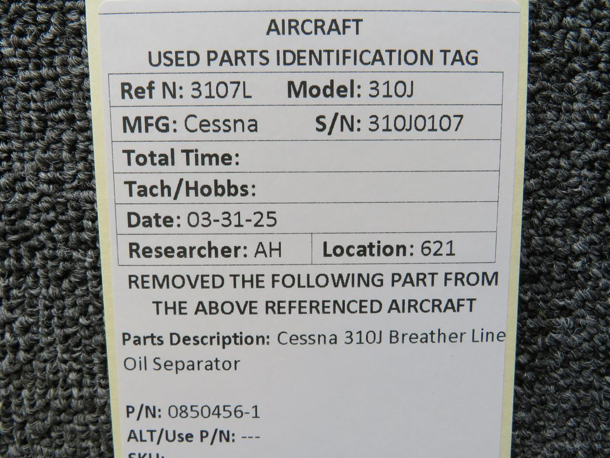 Cessna Aircraft Parts 0850456-1 Cessna 310J Breather Line Oil Separator