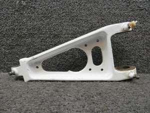 50-810032-8 Beechcraft King Air B90 Main Landing Gear Upper Knee Assembly