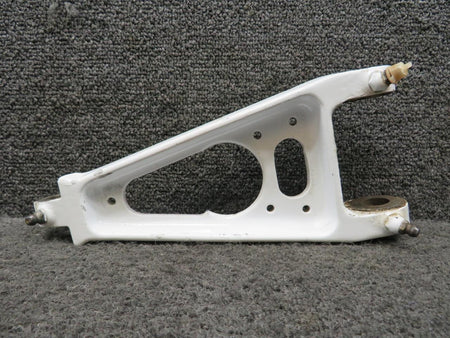 King Air 50-810032-8 Beechcraft King Air B90 Main Landing Gear Upper Knee Assembly