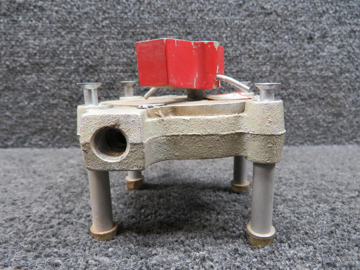 Midland Ross Corp  HE7001-5 Midland Ross Fuel Selector Valve RH