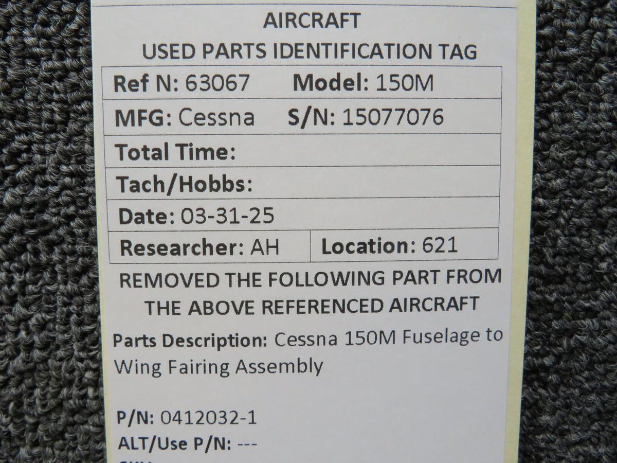Cessna Aircraft Parts 0412032-1 Cessna 150M Fuselage to Wing Fairing Assembly