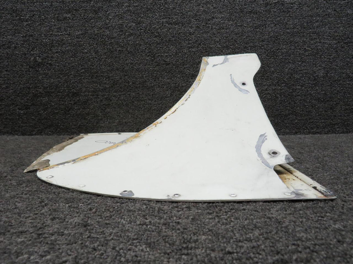 Cessna Aircraft Parts 0412032-1 Cessna 150M Fuselage to Wing Fairing Assembly