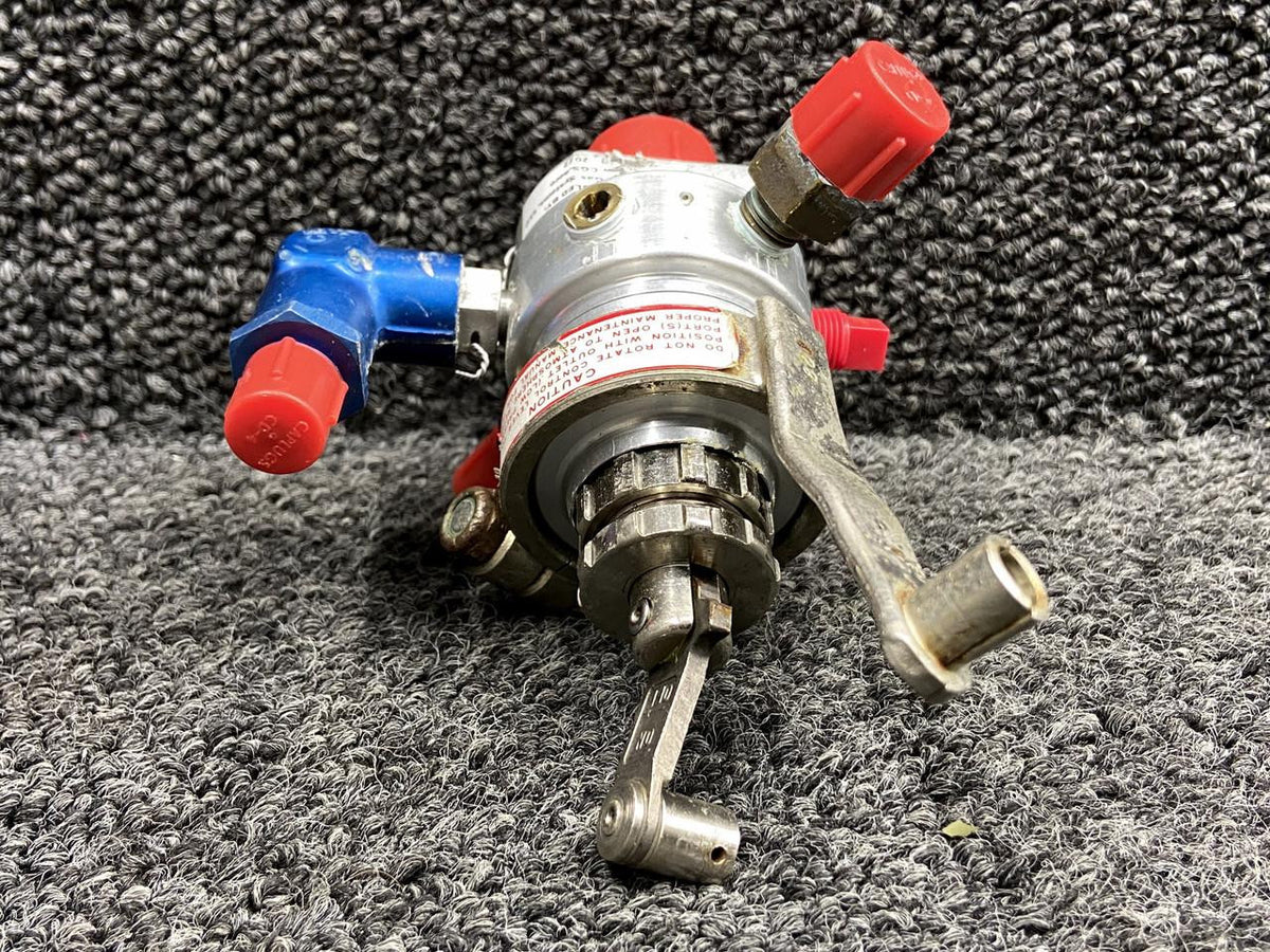 HPE Co 172081-22 (Alt: C166001-0819) HPE Oxygen Bottle Regulator Assembly
