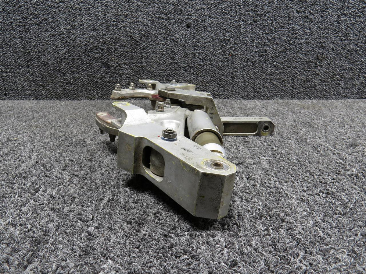 Mitsubishi 010A-39320-11 Mitsubishi MU-2J Nose Gear Door Actuating Assembly