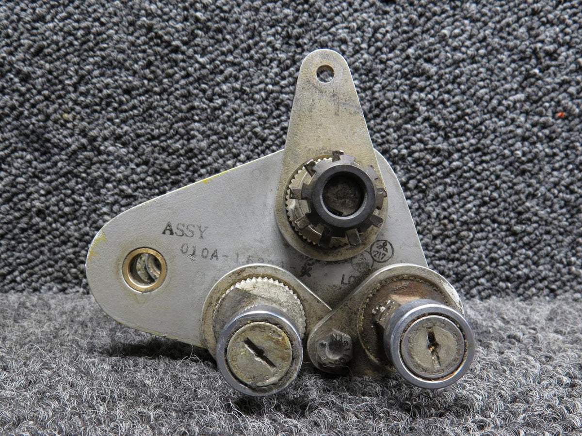 Mitsubishi 010A-16231-2 Mitsubishi MU-2B-60 Flap Fitting Assembly RH