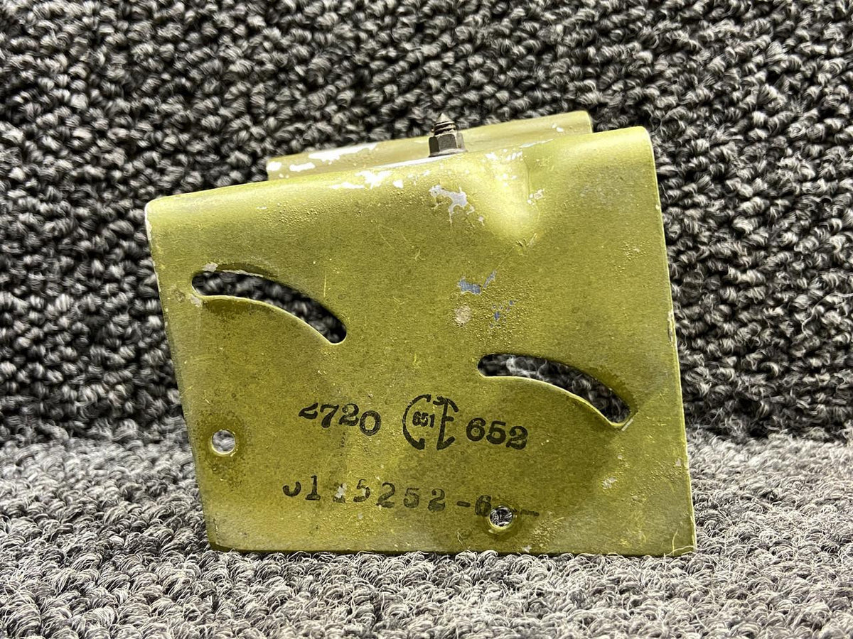 Cessna Aircraft Parts 5115252-6 Cessna 340A Flap Microswitch Mounting Bracket