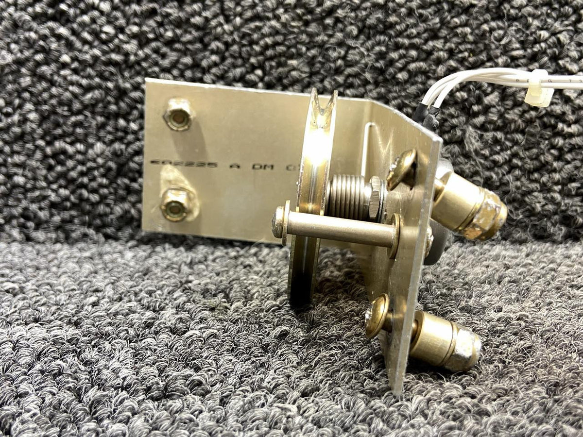 S-Tec Aviation Parts S-Tec Flap Position Sensor Assembly with Bracket