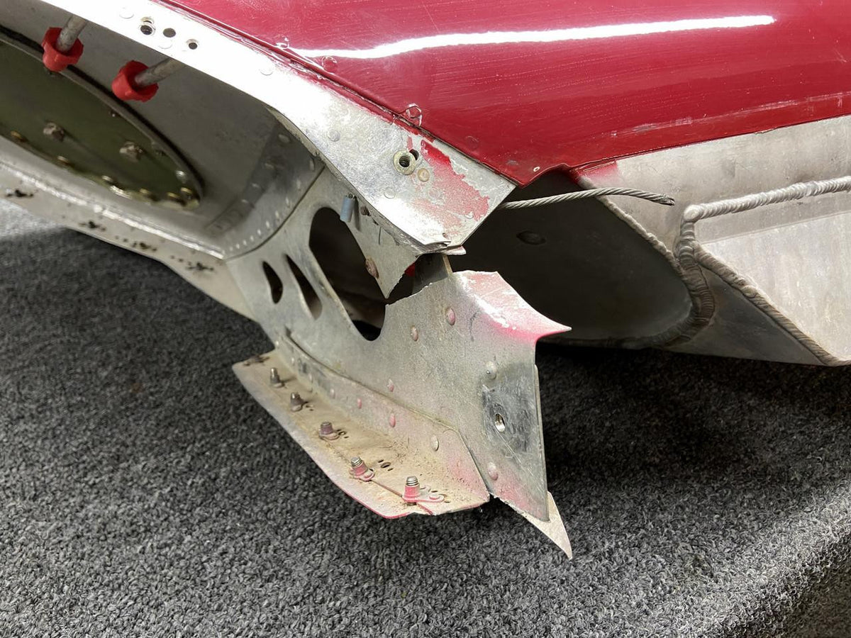 Cessna Aircraft Parts 5092300-19 Cessna 340A Wing Tip Tank Assy LH with Forward Nose Cap (No Fairing)