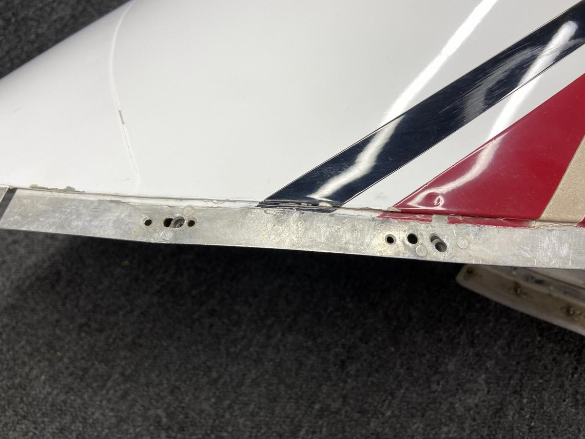 Cessna Aircraft Parts 5092300-19 Cessna 340A Wing Tip Tank Assy LH with Forward Nose Cap (No Fairing)