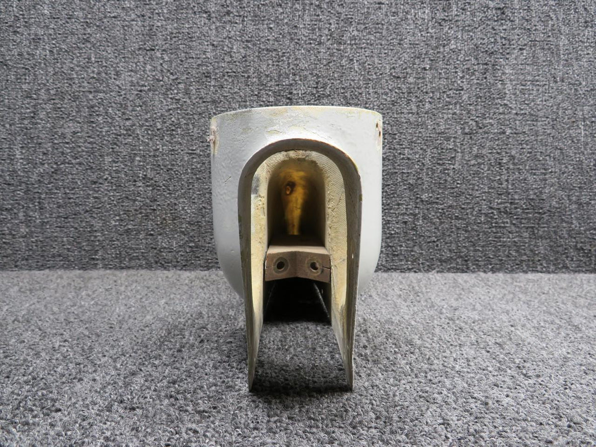 Cessna Aircraft Parts 0531007-3-791 (Use: 0531007-3) Cessna 172D Rotating Beacon Tip