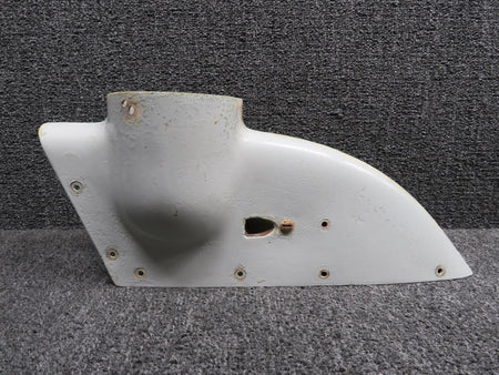 Cessna Aircraft Parts 0531007-3-791 (Use: 0531007-3) Cessna 172D Rotating Beacon Tip