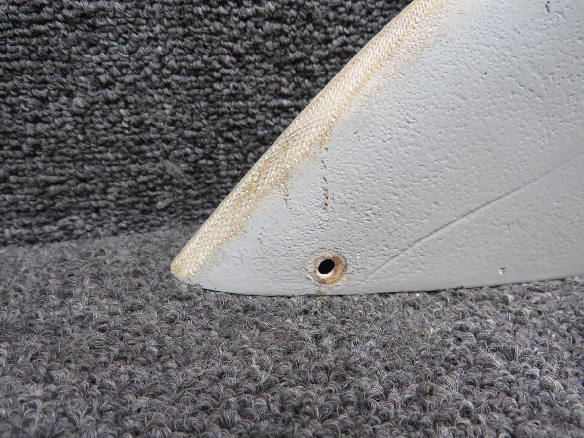 Cessna Aircraft Parts 0531007-3-791 (Use: 0531007-3) Cessna 172D Rotating Beacon Tip