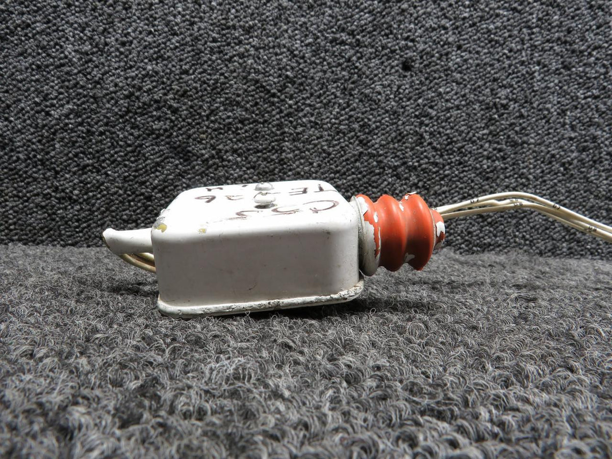 Beechcraft Parts 35-361135-1 (Use: 002-361013-16) Beechcraft C55 Landing Gear Safety Switch Box